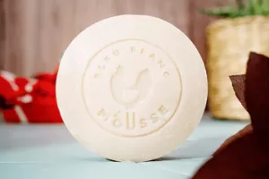 Bleu blanc mousse savon bave d'escargot