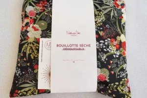 Bouillotte carré sèche déhoussable motif fleur tissu noir