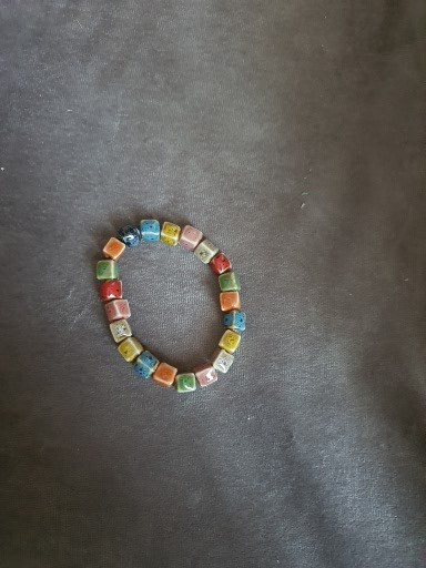 Bijoux de corallie bracelet carrés multicolores