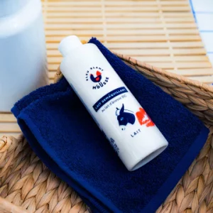 Bleu blanc mousse lait  démaquillant d'anesse bio