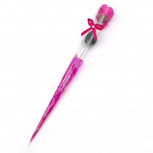 Rose en savon en tige rose foncée