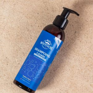 Big moustache shampoing barbe